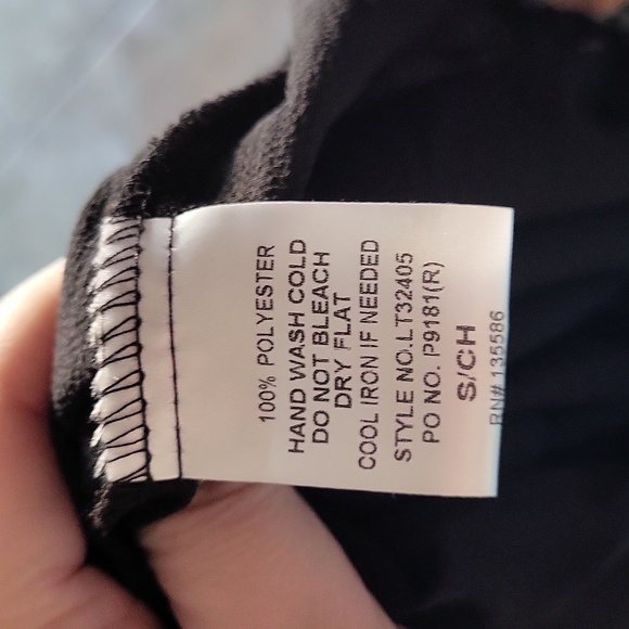 Main Strip Top - Picture 10 of 10